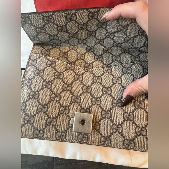 Gucci Dionysus GG Small Shoulder Bag - Picture 10 of 16